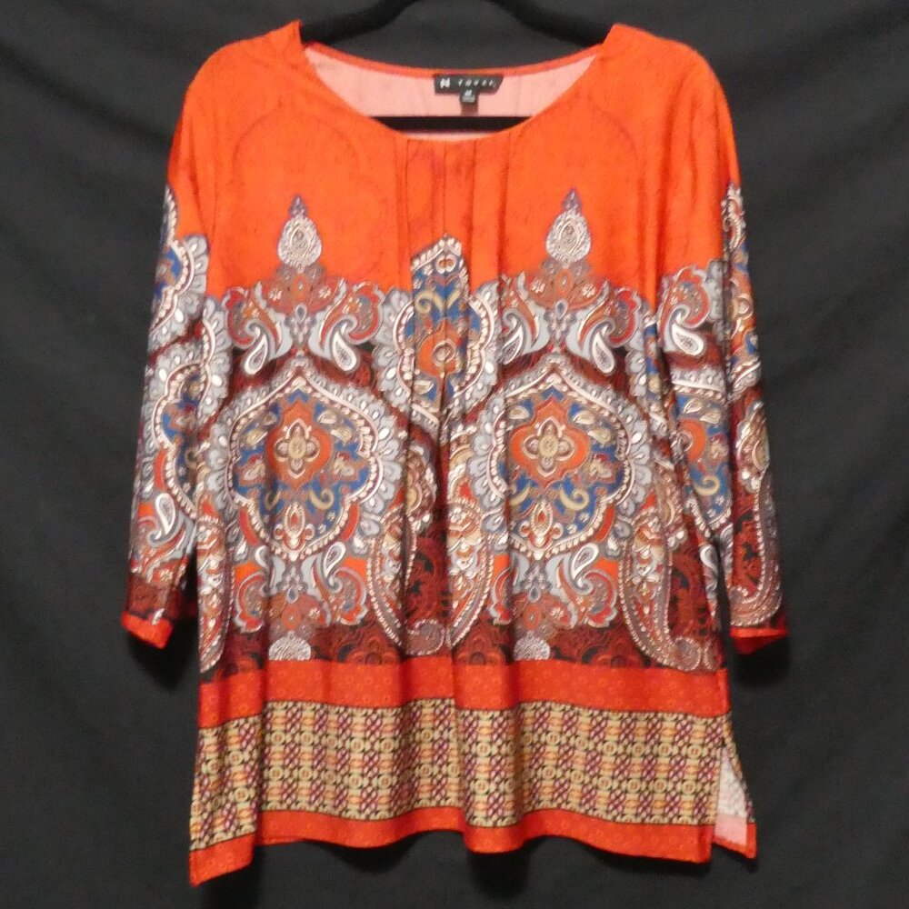 N TOUCH | medium | Colorful Paisley Pattern Blouse | Slit - Vent Bottom Sides
